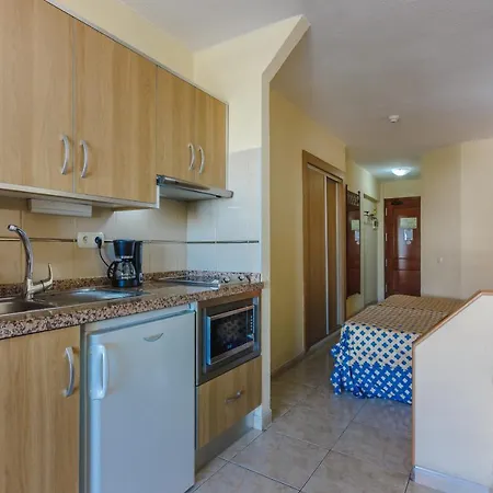 Just Next To A Beach Cozy Studio Ocen View Heatedpool Apartamento *